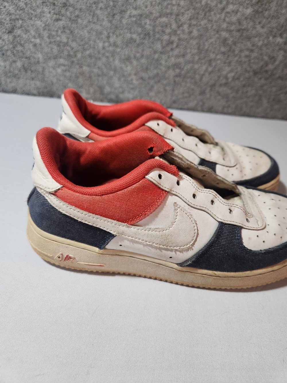 Nike Air Force 1 sneakers in navy, red, and white Size 6.5Y